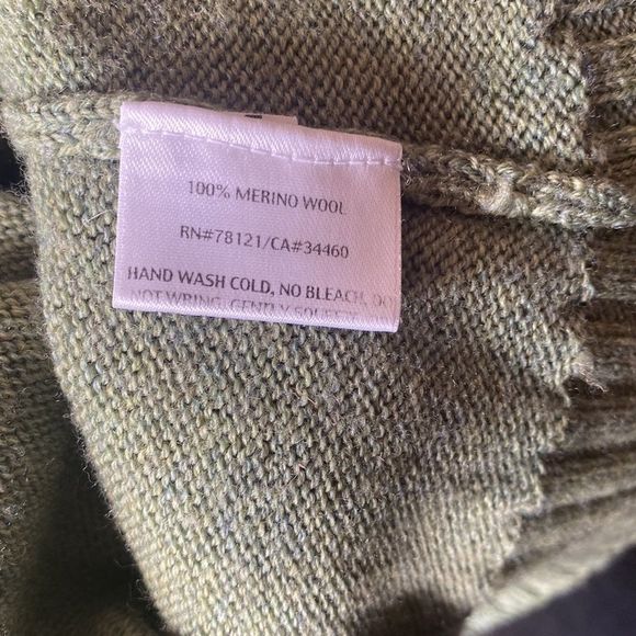 Eileen Fisher sz M green 100% merino wool zip front cardigan cowl neck gorgeous! - Picture 8 of 8